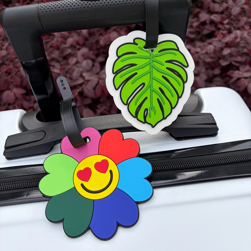 1/2Pcs Flower and Green Leaf L - огляд і ціна Travel Accessories List